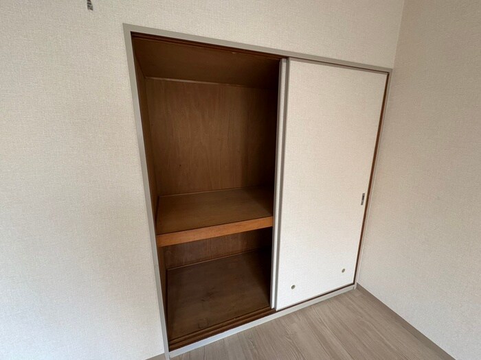 物件内観写真15　(収納)