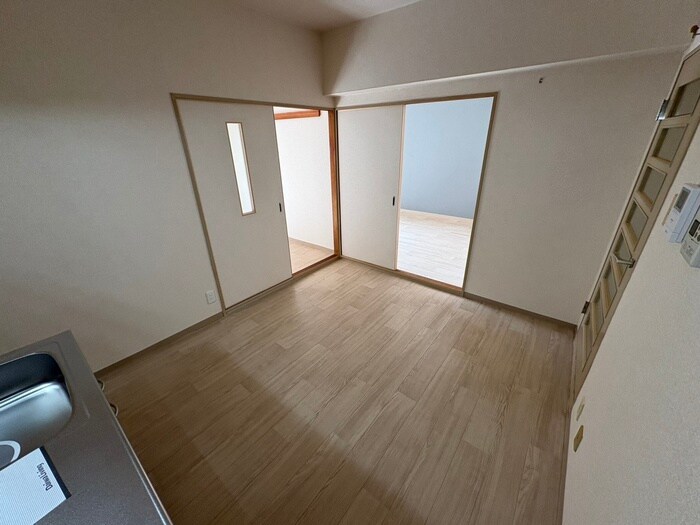 物件内観写真18　(居室)