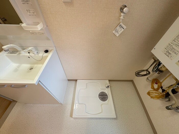 物件内観写真22　(洗濯機置場)