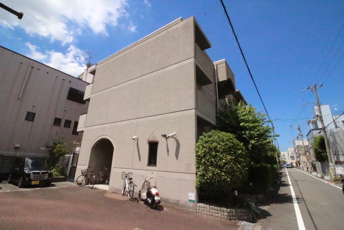 アルトリーベ背戸口の物件外観写真