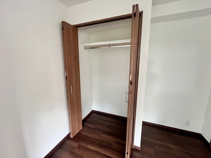 物件内観写真11　(収納)