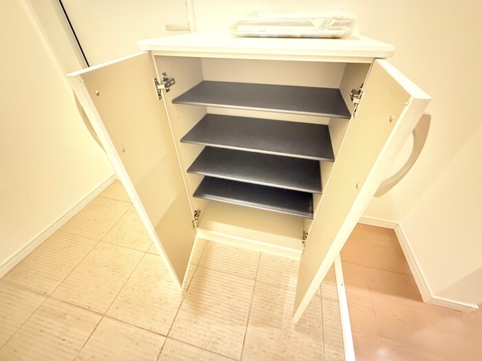 物件内観写真17　(靴箱)