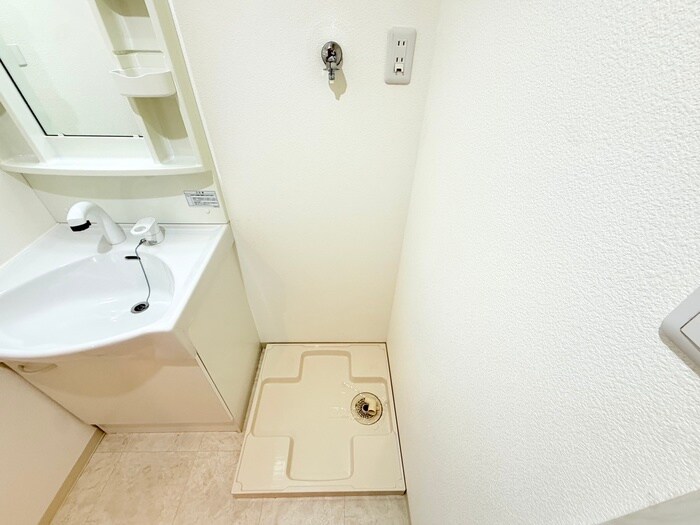 物件内観写真22　(洗濯機置場)