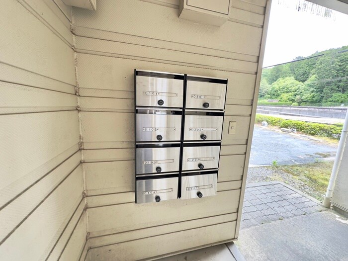 物件外観写真6　(建物設備)