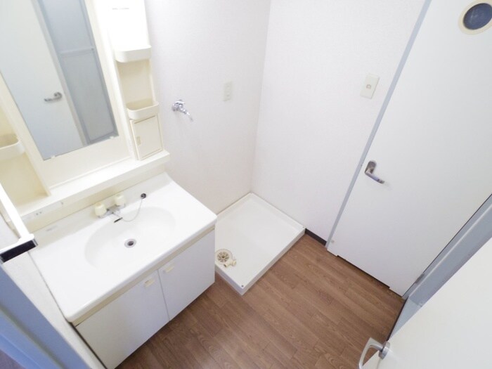 物件内観写真11　(洗面)