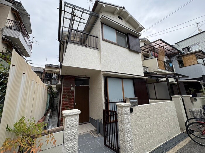 物件外観写真1　(外観写真)