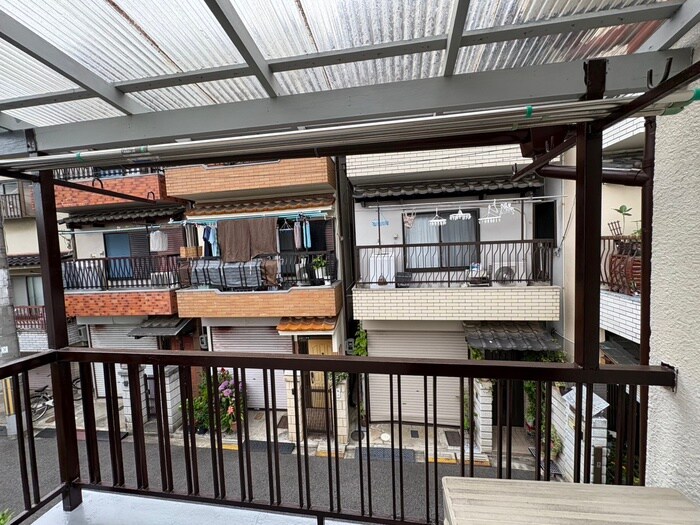 物件内観写真20　(室内からの展望)