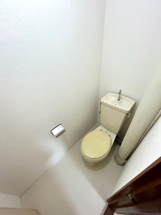 物件内観写真10　(トイレ)