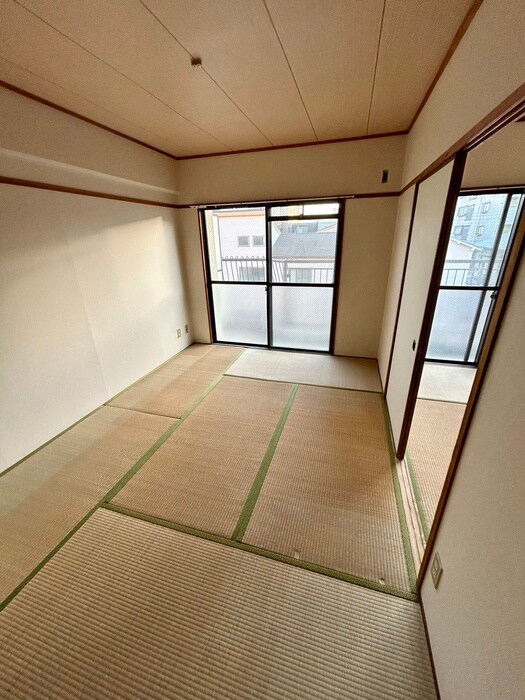 物件内観写真11　(居室)