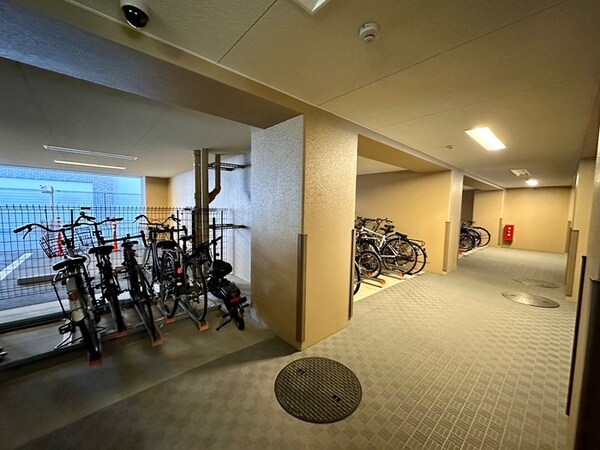 駐輪場