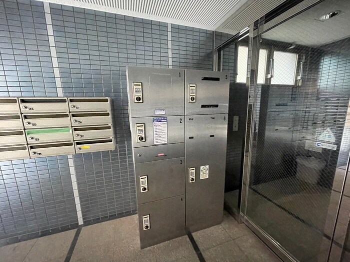 物件外観写真4　(建物設備)