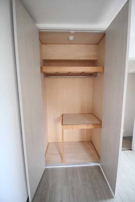 物件内観写真12　(収納)