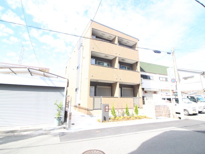 物件外観写真1　(外観写真)