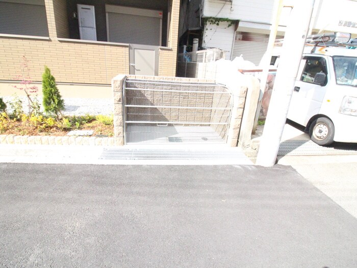 物件外観写真3　(その他)