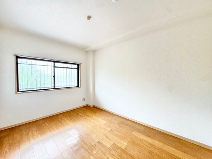 物件内観写真15　(居室)