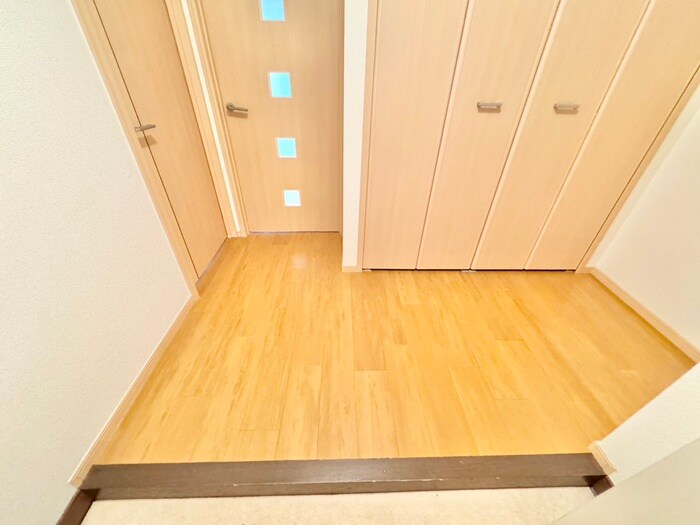 物件内観写真19　(廊下)