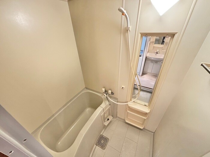 物件内観写真10　(バス／シャワールーム等)