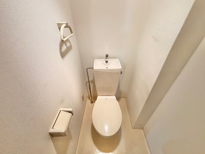 物件内観写真12　(トイレ)