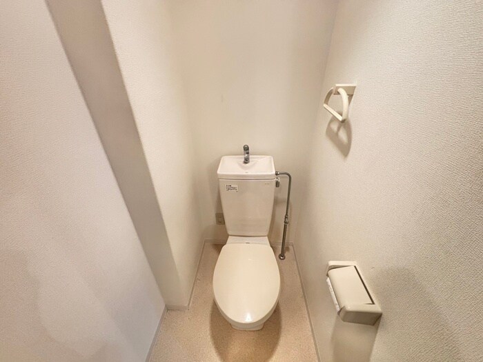 物件内観写真12　(トイレ)