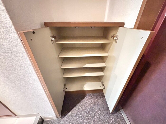 物件内観写真17　(靴箱)