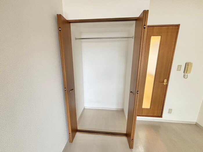 物件内観写真18　(収納)