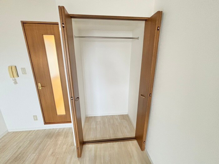 物件内観写真18　(収納)