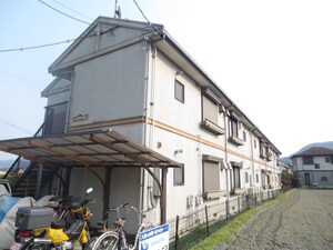 リュシオル石山外観写真