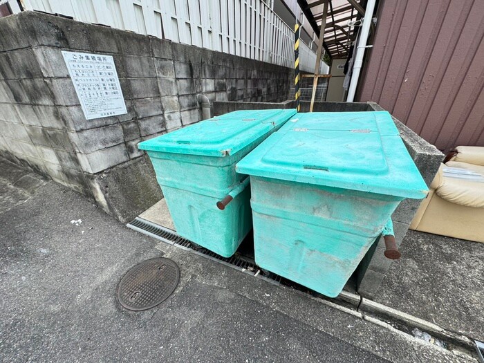 物件外観写真6　(建物設備)