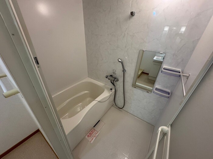 物件内観写真10　(バス／シャワールーム等)