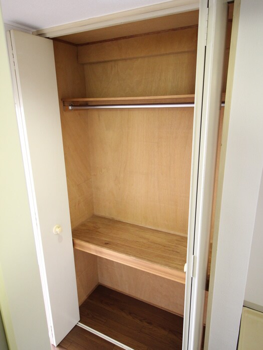 物件内観写真10　(収納)