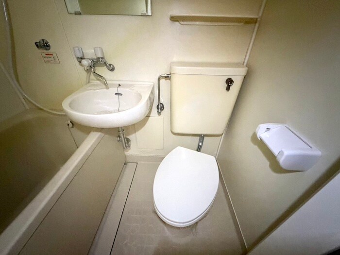 物件内観写真10　(トイレ)