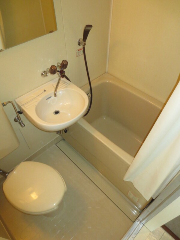 バス／シャワールーム等