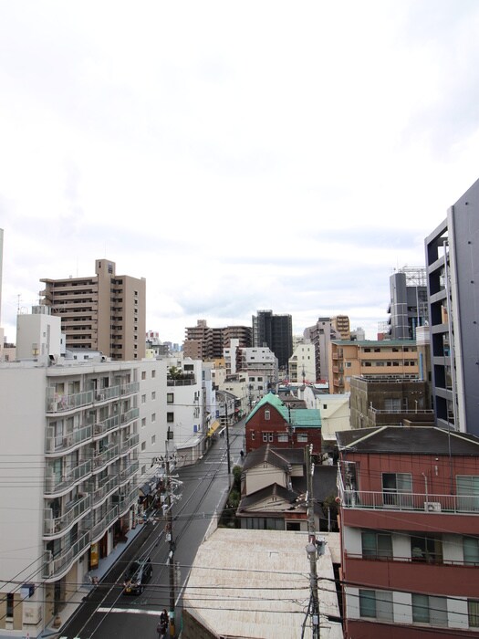 物件内観写真17　(室内からの展望)