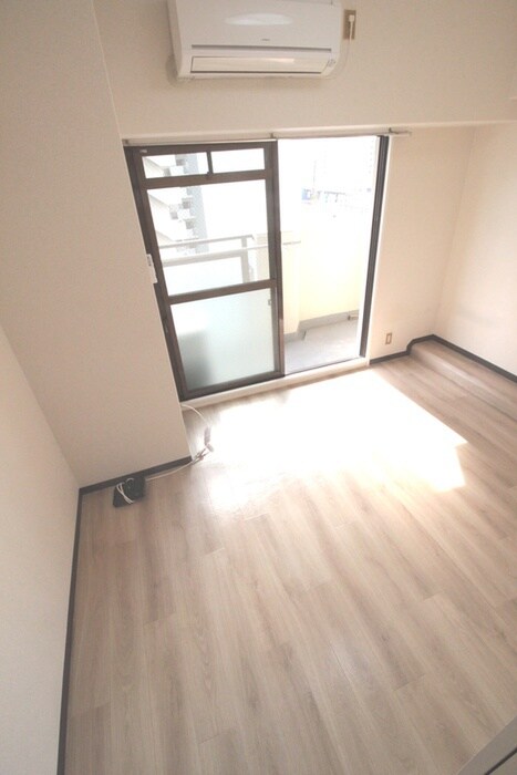 物件内観写真15　(居室)