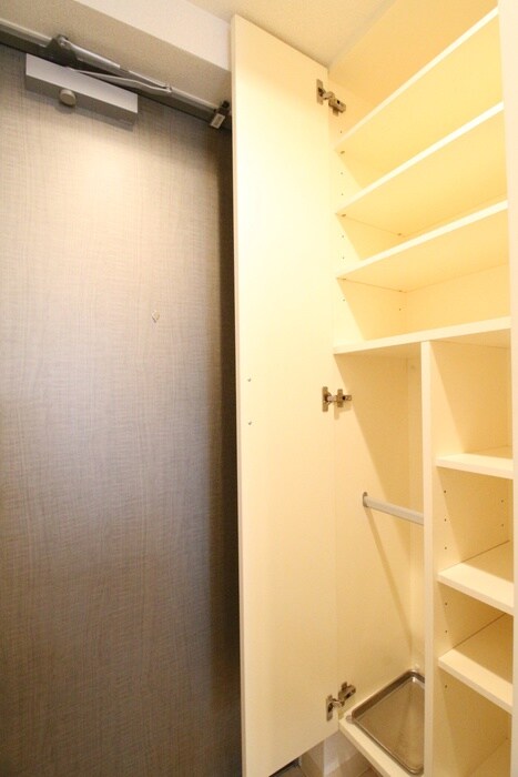 物件内観写真18　(靴箱)