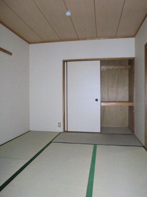 物件内観写真15　(居室)