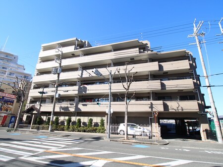 ﾗｲｵﾝｽﾞﾏﾝｼｮﾝ豊中西緑丘(６０１）外観写真