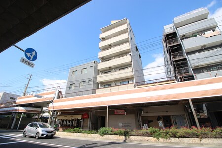 Ｓキュ－ブほんまち外観写真