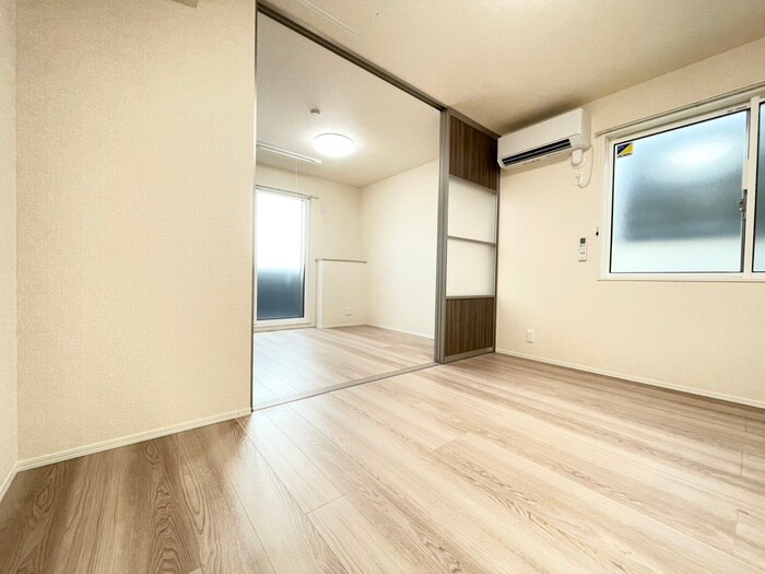 物件内観写真8　(居室)