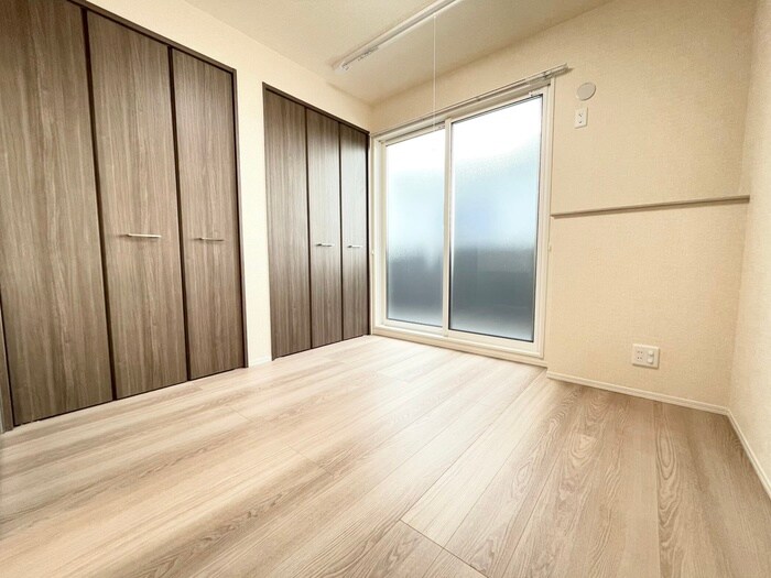 物件内観写真9　(居室)