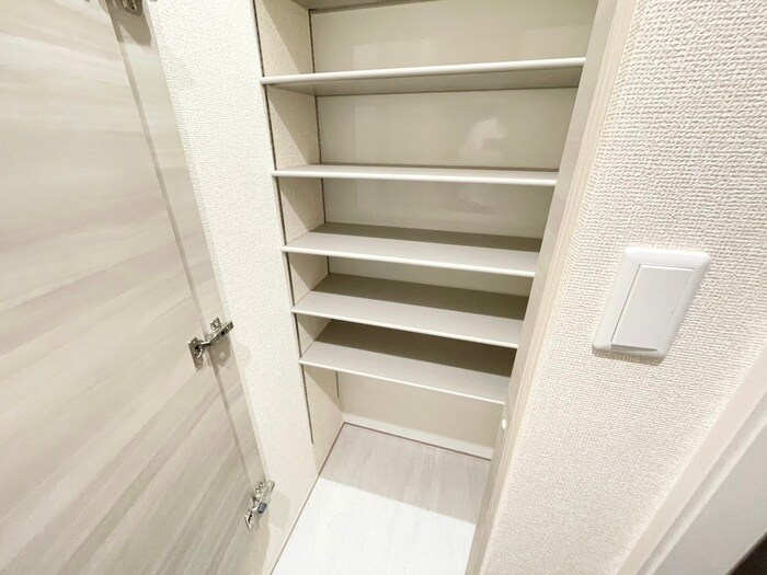 物件内観写真18　(靴箱)