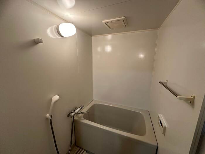 物件内観写真8　(バス／シャワールーム等)