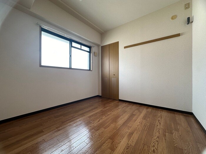 物件内観写真14　(居室)