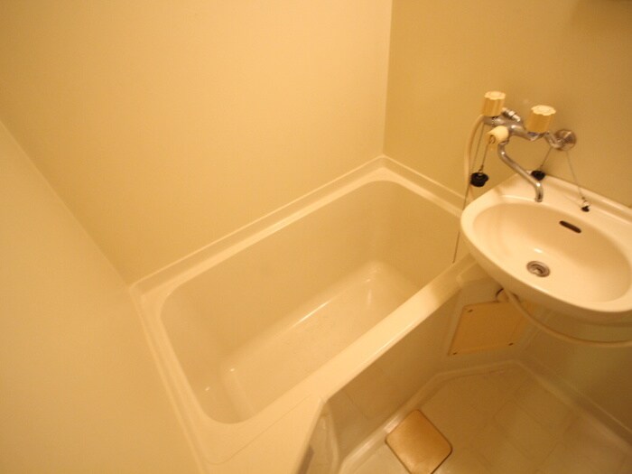物件内観写真11　(バス／シャワールーム等)