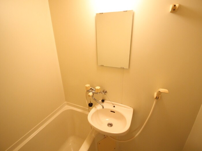 物件内観写真12　(洗面)