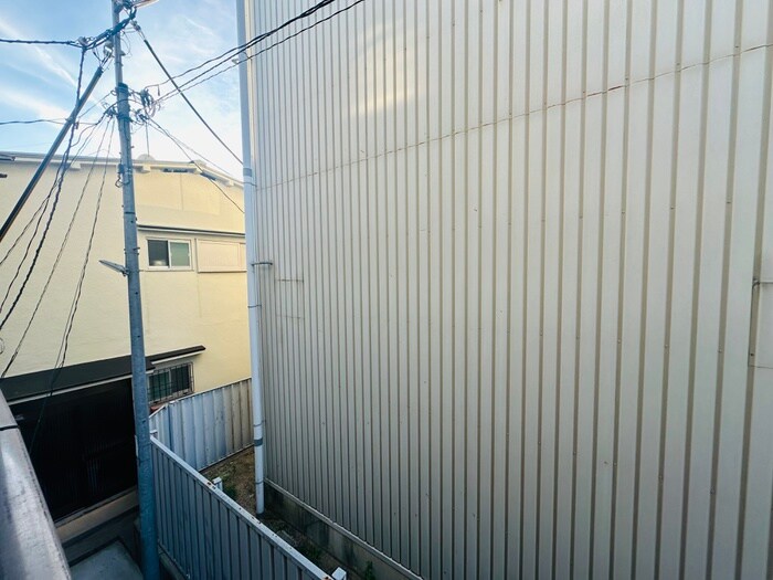 物件内観写真16　(室内からの展望)