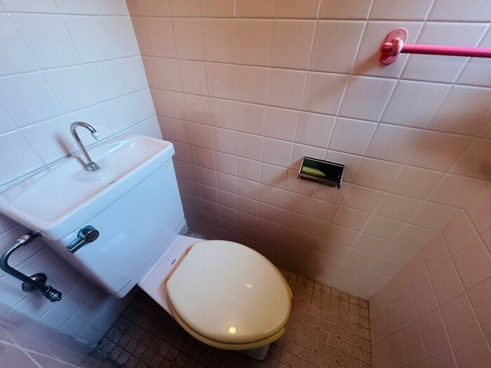 物件内観写真17　(トイレ)