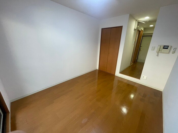 物件内観写真6　(居室)