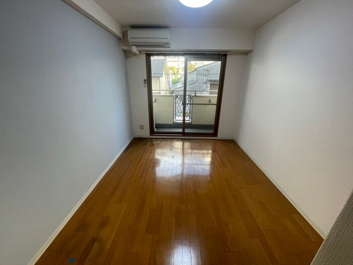 物件内観写真15　(居室)