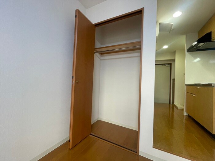 物件内観写真16　(収納)